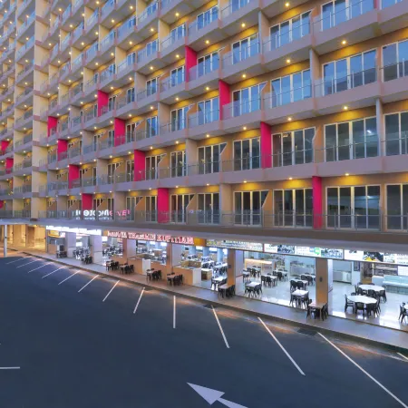Favehotel Nagoya - Batam