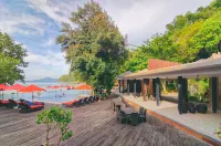 Bunga Raya Island Resort & Spa - Private Pools