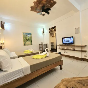 Cocoloco Beach Resort