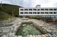 Sishi Homestay (Kangding) Hotels near Baihaizi Lake