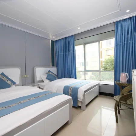 Jinlong Hotel (Kunming South High-speed Railway Station)