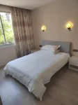 Qingyuan Hongzhou Business Hotel فنادق في تشينغ يوان