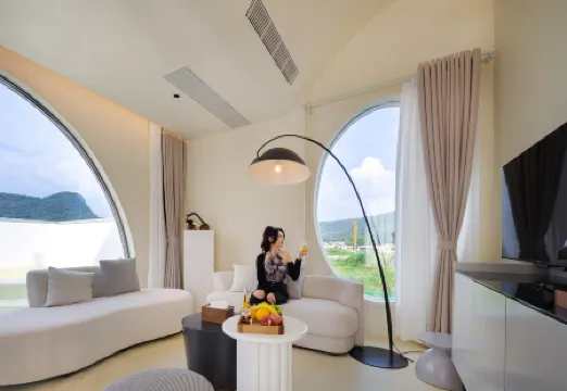 張家界望雲居民宿（国立森林公園標誌門）