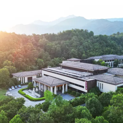 Nine Cloud Homestead Resort Hotel Hotels near Daqishan National Forest Park