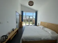 Grasshopper Mountain Homestay