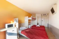 Premiere Classe Maubeuge - Feignies