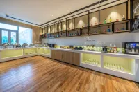 Echarm Hotel (Taizhou Luqiao Shili Street International Exhibition)