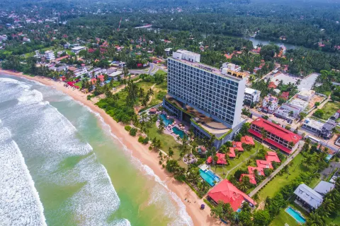 Weligama Bay Marriott Resort & Spa