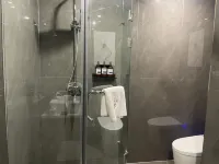 Xuanqu Nanyuan Hotel Hotels in Qu County