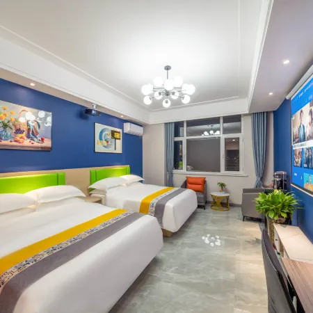 Helan Jinhang Hotel (Shiwei Lou Banquet Center Yindadi Center Store)