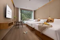 무산잉쉐·쓰탕리조트별원（쓰구냥산솽차오거우관광단지）