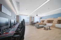 Northern Lights Intelligent E-sports Hotel Hôtels à proximité de : Donghao Snack Street