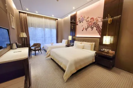 Royal Garden Hotel