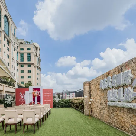 Maoming International Hotel