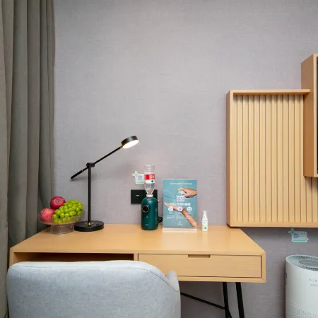 Lixi Hotel