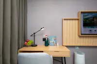 Lixi Hotel