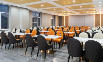 Suitetrails - Xinhaixin Hotel Koktokay