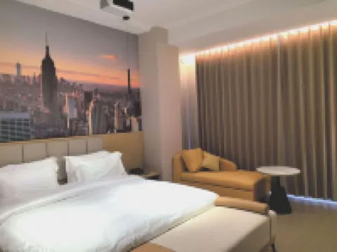 藝龍瑞雲酒店（武威天祝高鐵站店）