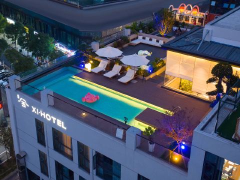 Xi Hotel (Changsha Wuyi Square IFS)