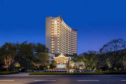 LuoJia Hills Hotel - pemandangan pegunungan
