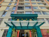 Sky City Hotel Hotels near Pha That Luang