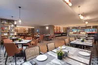 Hampton by Hilton Fuxin - breakfast