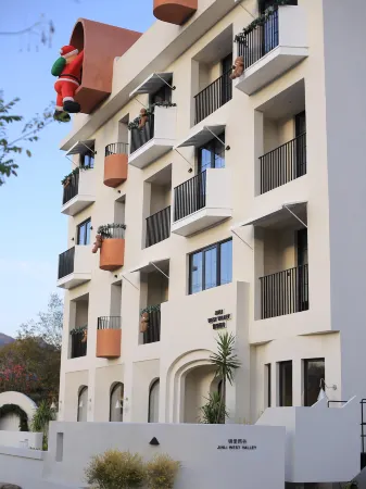 JINLI WEST VALLEY Отели рядом с достопримечательностью «Lishui Ancient Street»