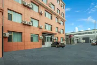 尚客優飯店（晉中祁縣火車站店） - 停車場