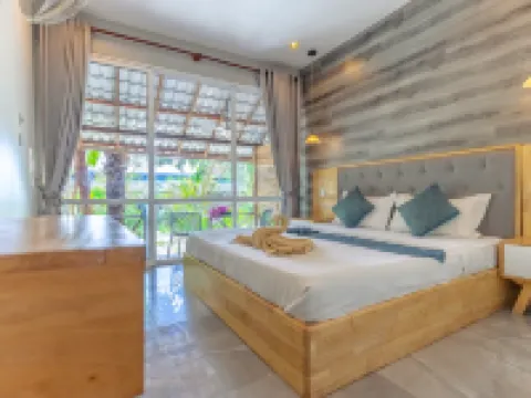 Sara Resort Hotels near Koh Rong Sanloem