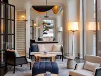 Sofitel Shanghai North Bund Hotels near Linping Road Station