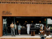 Further Hotel Hotels near Echo Beach