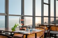 Crowne Plaza BEIHAI SILVER BEACH by IHG - 5-Star