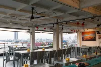 Riverview Residence - sarapan