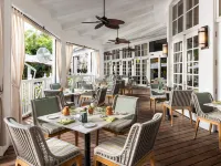 The Palms Hotel & Spa Miami Beach Hotels near Britto Central
