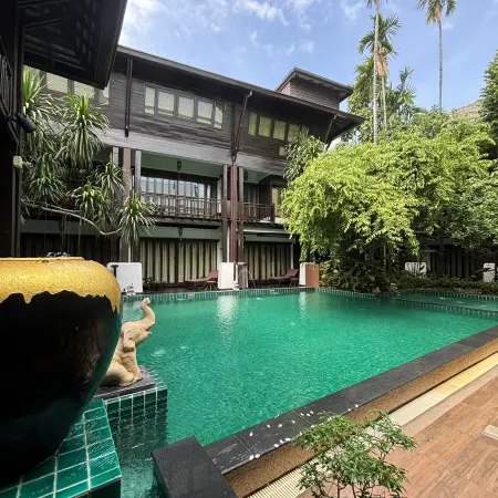 Yantarasri Resort Отели рядом с достопримечательностью «Мон Ном Сод»