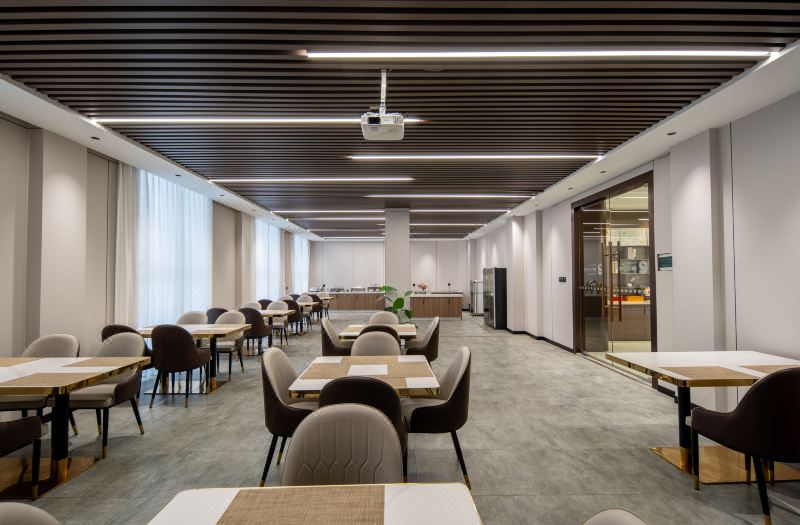 Ramada Encore (Wuhan Dongxihu Wuhuan Sports Center) photo 4