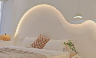 Yunya Creative Suite Homestay (Chengdu Panda Base Store