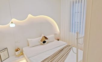 Yunya Creative Suite Homestay (Chengdu Panda Base Store