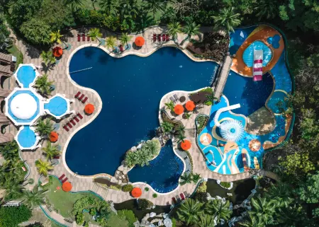 Putrajaya Marriott Hotel Отели рядом с достопримечательностью «Masjid Tuanku Mizan Zainal Abidin (Masjid Besi)»