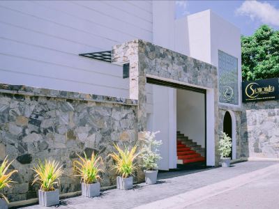 Hotel Senondra