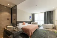 Mantuolun Intelligent Hotel (Jiangmen Vocational and Technical College Store)