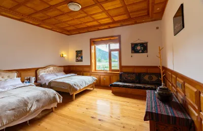 Shangri-La Jiyue Linka Homestay Các khách sạn gần Pudacuo National Park