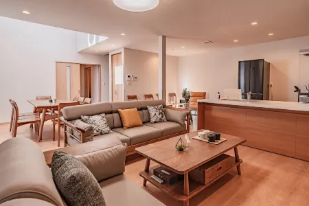 Apartment Hotel 11 Villa Tengachaya Отели рядом со станцией Nanko higashi Railway Station