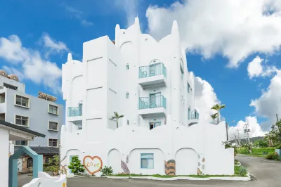 Kenting Shen's Homestay Hotels in Chuanfan Rock