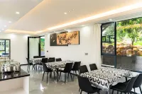 Huidong Zizai Courtyard Homestay