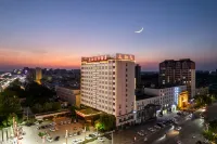 Sanheyuan Hotel (Zhecheng Future Avenue Branch) Hotels near Beijing Printing College