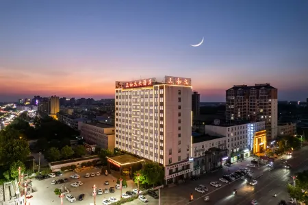 Sanheyuan Hotel (Zhecheng Future Avenue Branch)