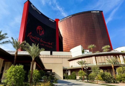 5. 크록포즈 라스 ..