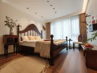One village, one courtyard homestay