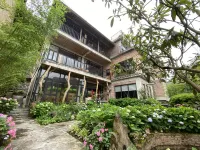 Laqi Artist Private Homestay (Libo Hongjiang Art Village) Các khách sạn gần Chaoyang Passenger Transport Terminal